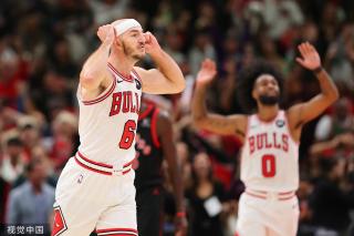 次和荣誉 次和荣誉