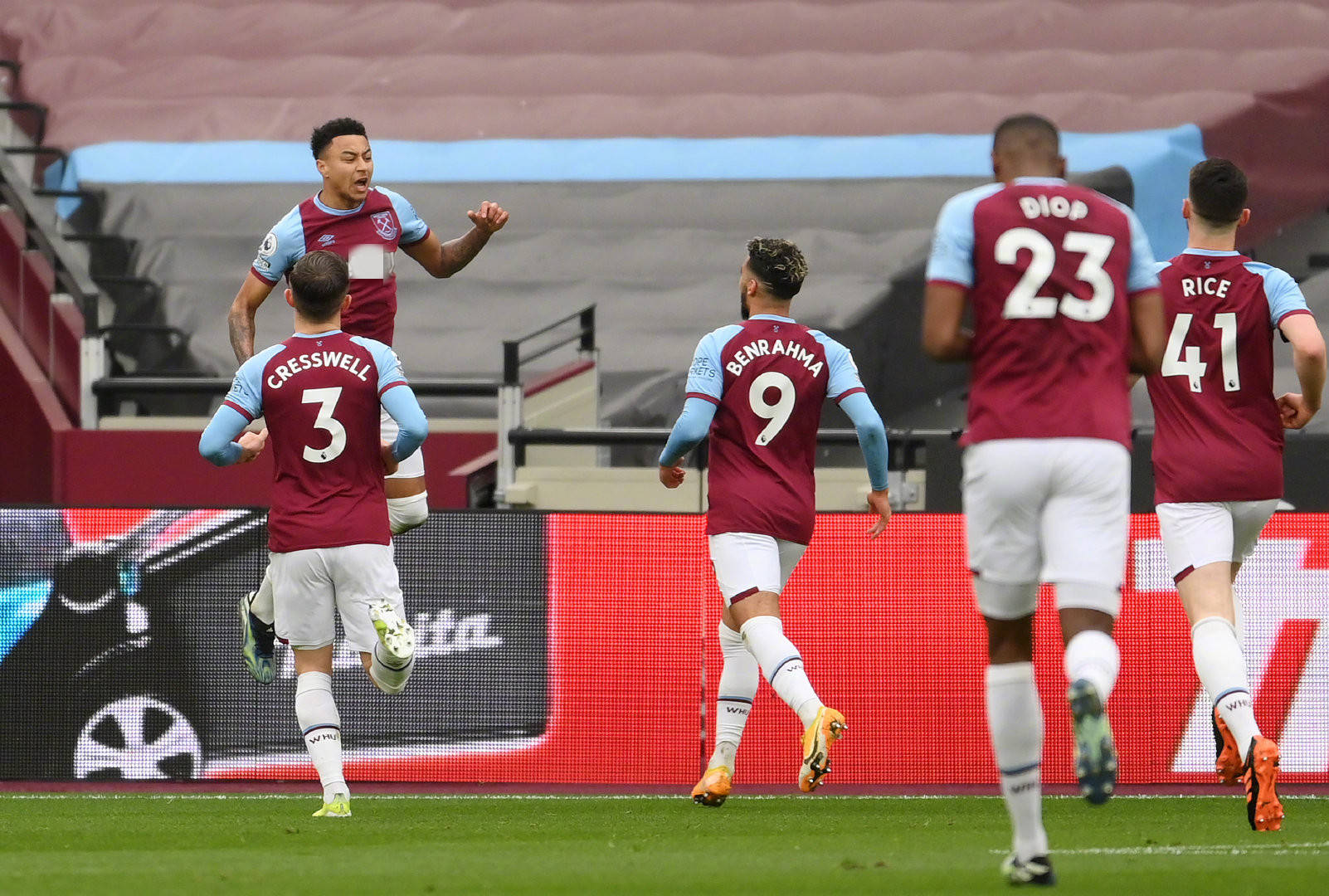 室氛围往往 室氛围往往