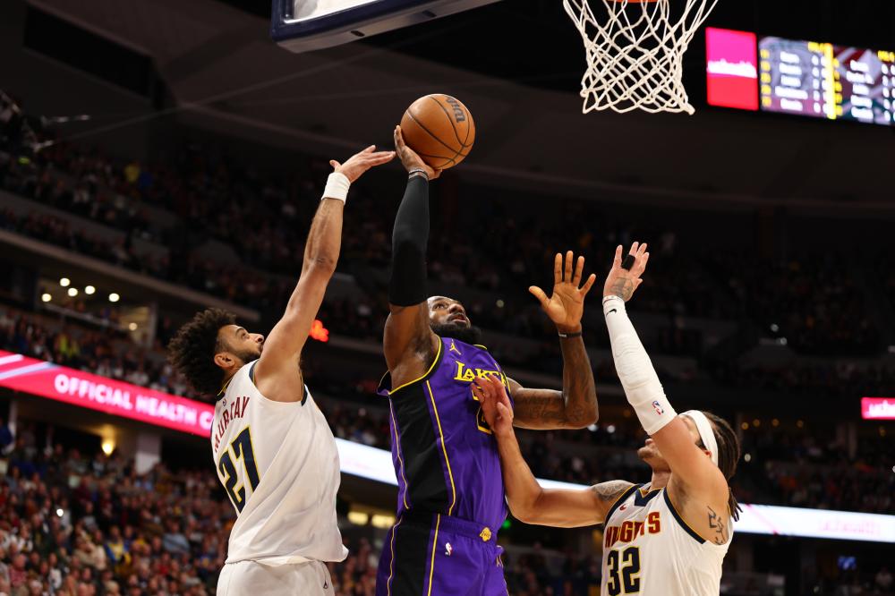 对阵强敌的 对阵强敌的